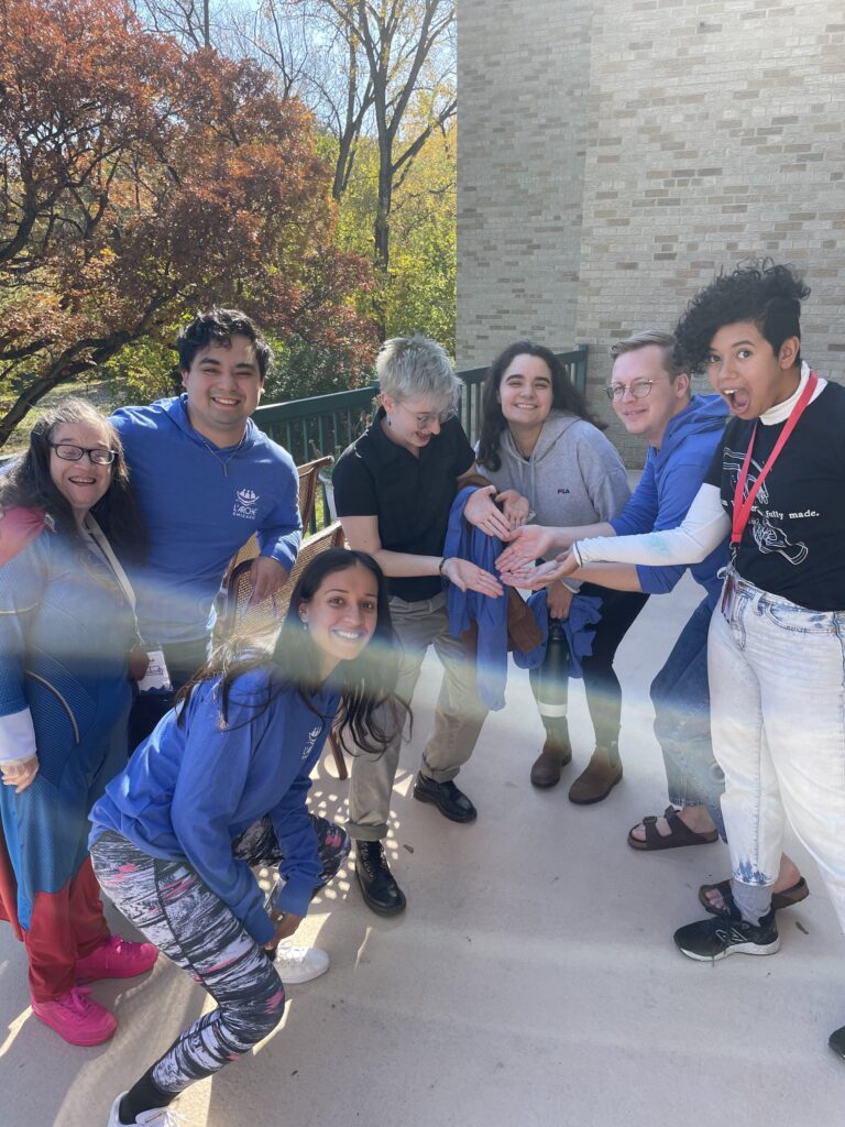 Volunteers and L'Arche members at the fall retreat in 2022